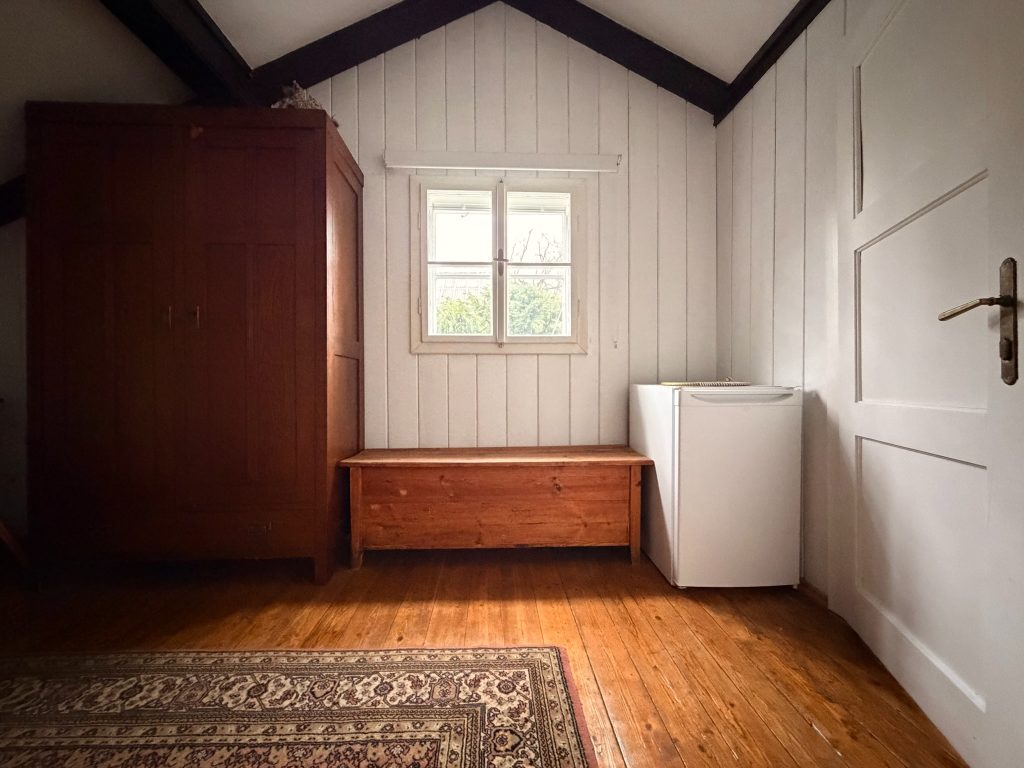 Bed & Breakfast Braunsteiner Apartment 1, Sicht aus dem Fenster, Kühlschrank